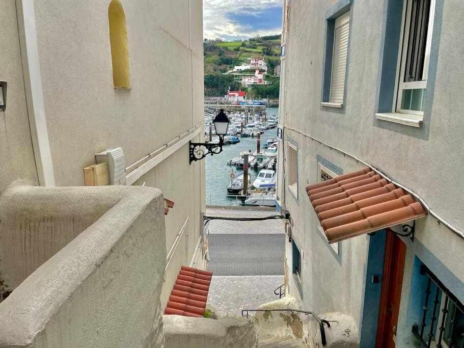Utsa Eski Piso Con Encanto En 1ª Linea De Puerto Бермео Екстер'єр фото