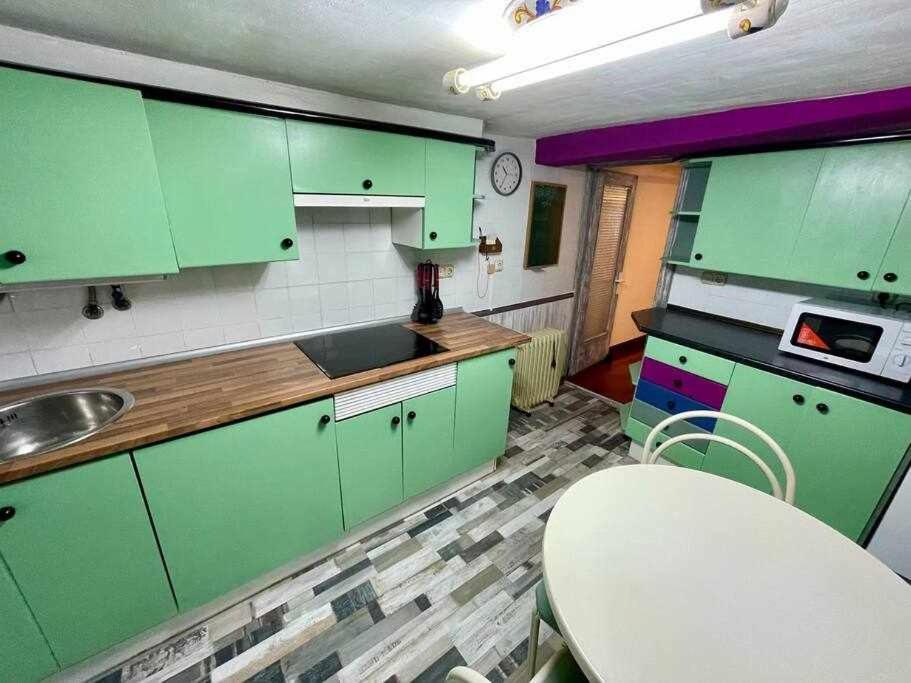 Utsa Eski Piso Con Encanto En 1ª Linea De Puerto Бермео Екстер'єр фото